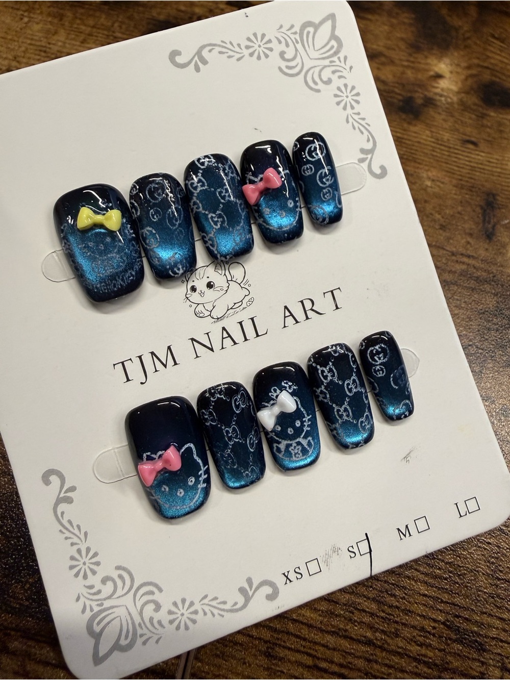 Hello Kitty Blue Press-On Nails - S